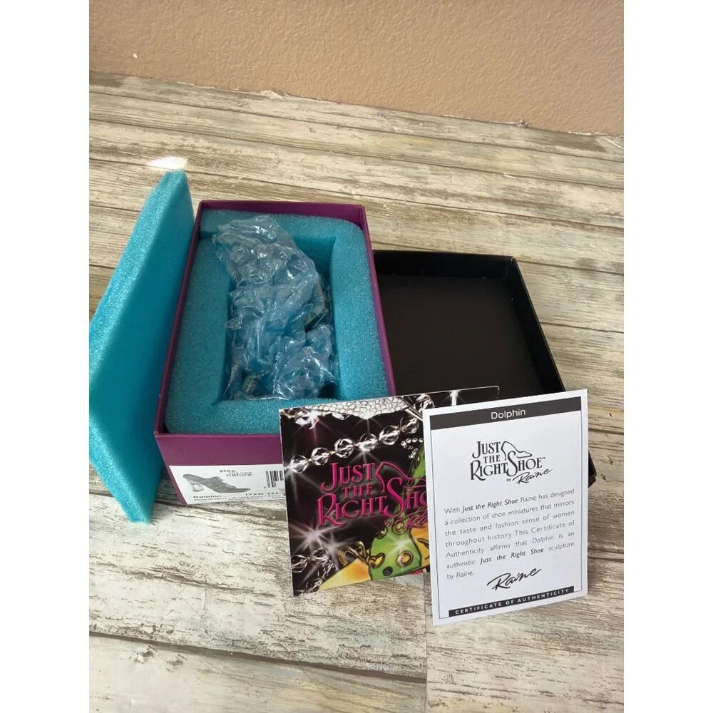 Just The Right Shoe “Dolphin” by Raine Miniature Shoe Figurine New in Box 2006 - Picture 4 of 15